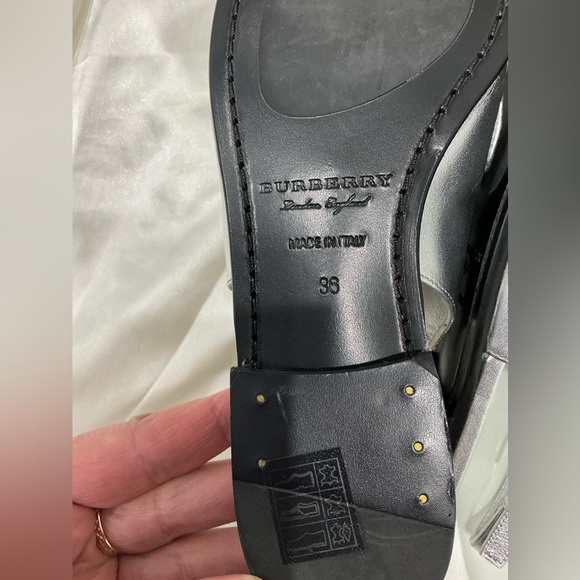 DRESSY BURBERRY sling back loafers🔥🔥 - Picture 8 of 16